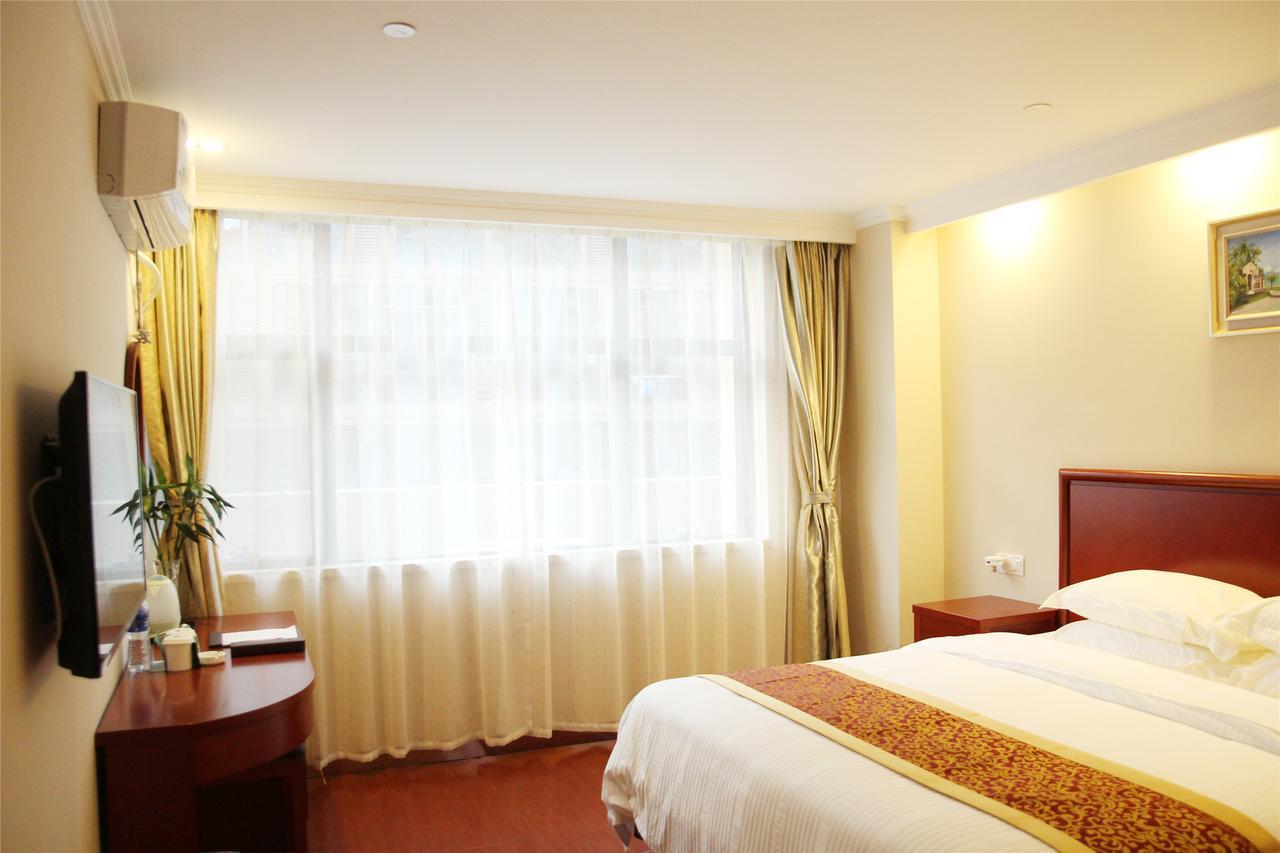 Greentree Inn Shandong Yantai Railway Station South Plaza Joy City Shell Hotel Bagian luar foto