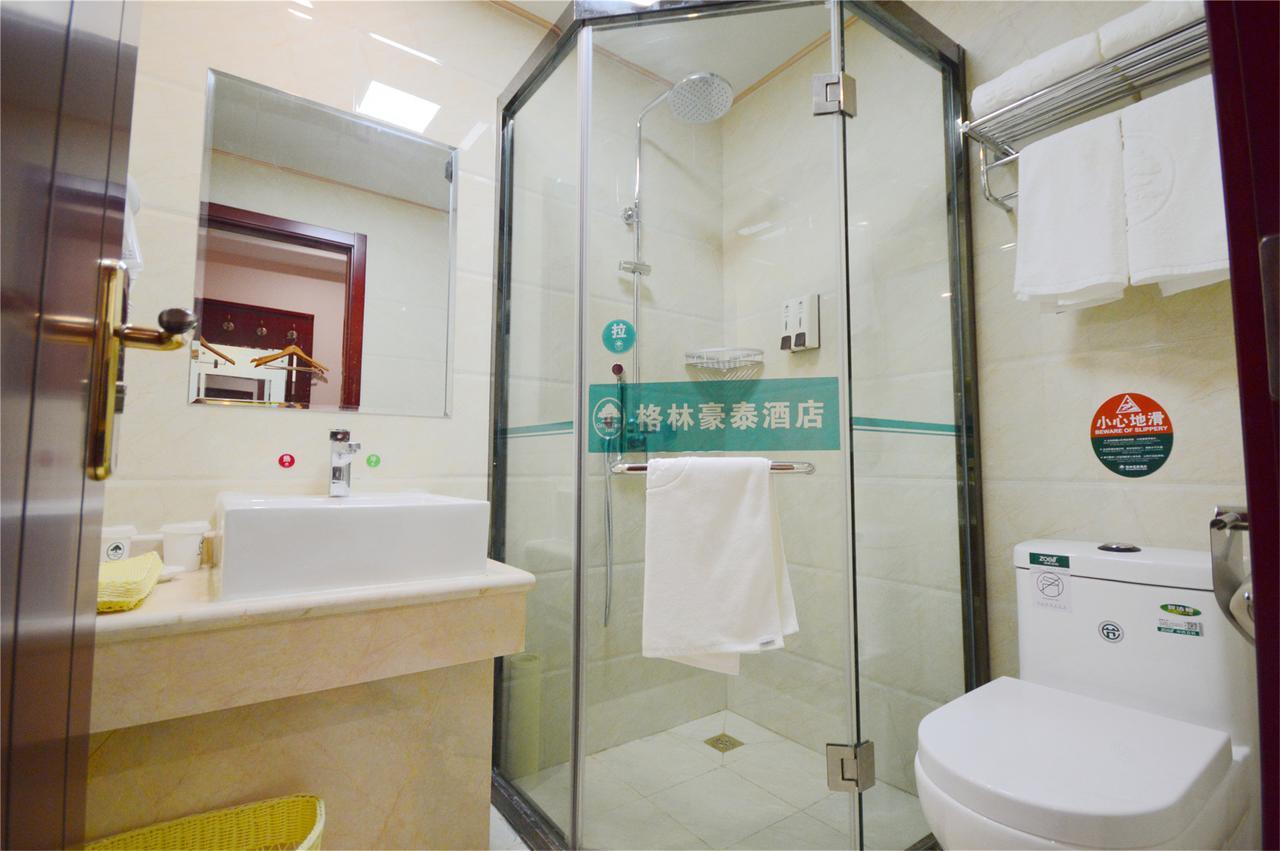 Greentree Inn Shandong Yantai Railway Station South Plaza Joy City Shell Hotel Bagian luar foto
